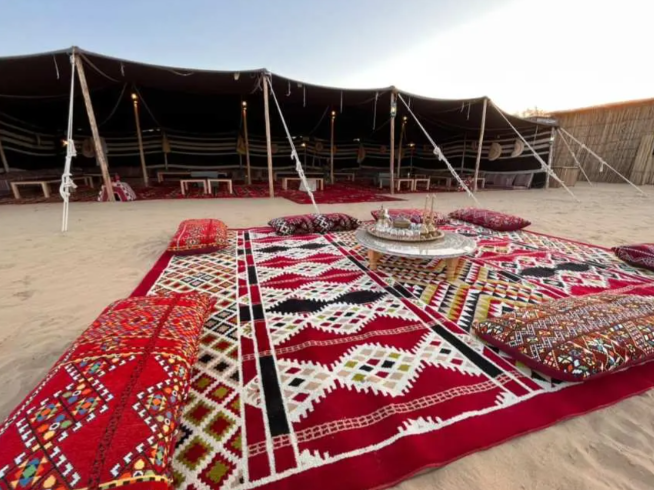 VIP Al Marmoom Safari & Camel Racing Private Tour